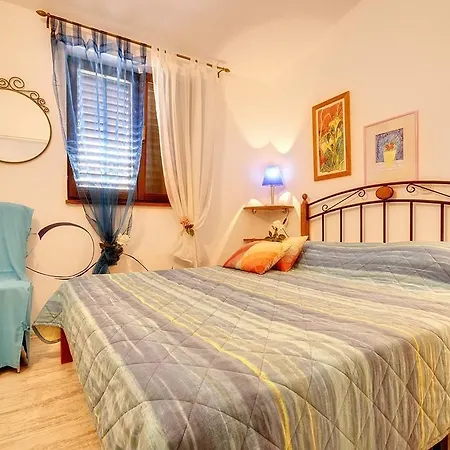 Karsiole Apartment Pula