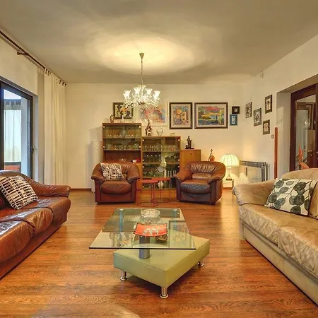 Apartment Karsiole Pula