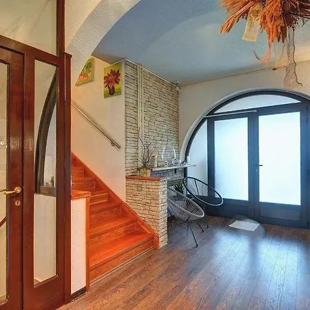 Karsiole Apartment